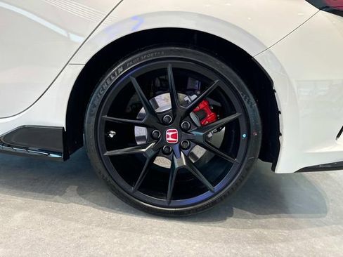 New 2025 Honda Civic Type R image 3