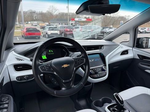 Used 2020 Chevrolet Bolt Premier w/ Infotainment Package image 20