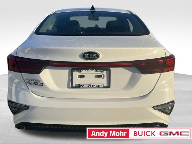 Used 2020 Kia Forte LXS FWD image 12