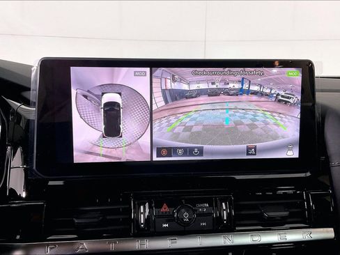 New 2026 Nissan Pathfinder SL AWD/4WD image 28