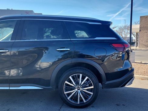 Used 2024 INFINITI QX60 Sensory image 8