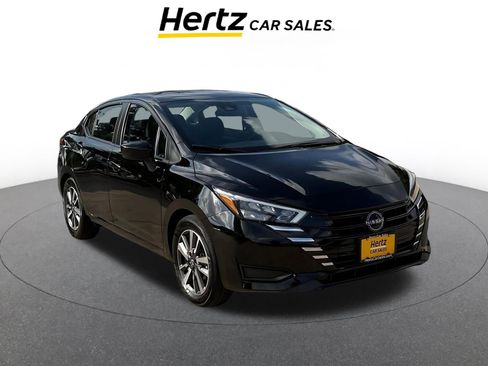 Used 2025 Nissan Versa SV FWD image 1