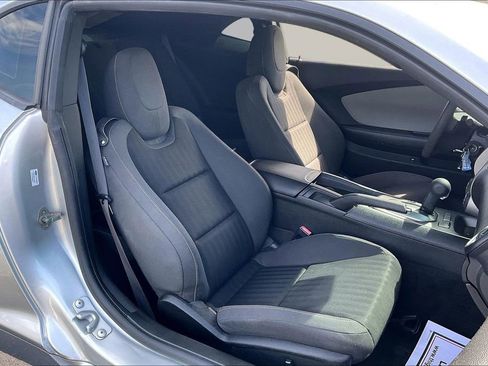 Used 2014 Chevrolet Camaro LS RWD image 7