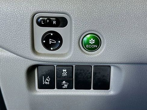 Used 2018 Honda Pilot EX-L image 11