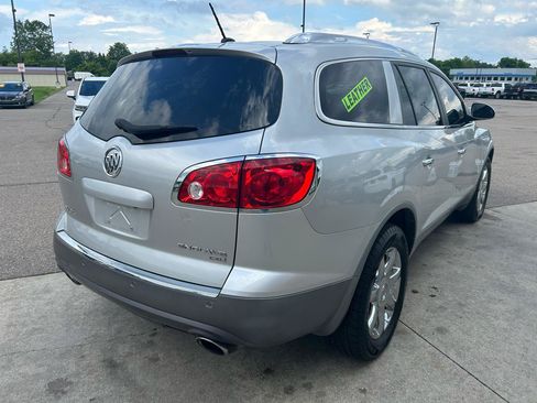 Used 2009 Buick Enclave CXL w/ Entertainment Package #3 AWD/4WD image 5
