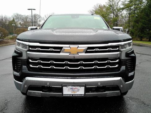 Certified 2023 Chevrolet Silverado 1500 LTZ w/ LTZ Premium Package image 3
