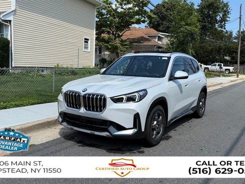 Used 2025 BMW X1 xDrive28i AWD/4WD image 2