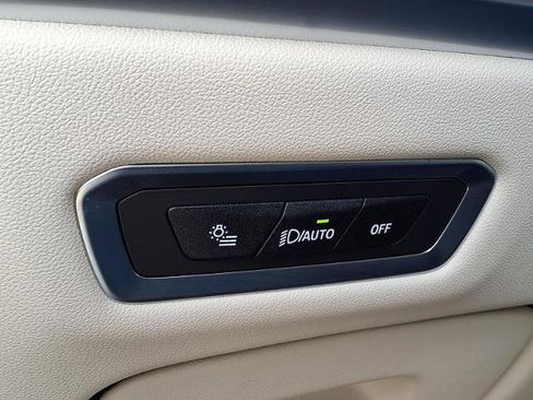 Used 2025 BMW X7 xDrive40i image 15