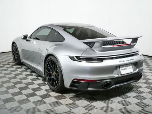 Used 2024 Porsche 911 Carrera GTS RWD image 3