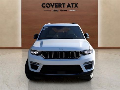 New 2025 Jeep Grand Cherokee Limited image 8