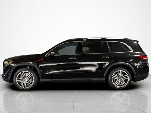 New 2026 Mercedes-Benz GLS 450 4MATIC image 2