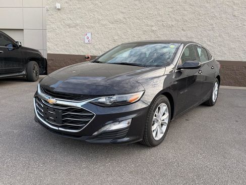 Used 2023 Chevrolet Malibu LT image 1