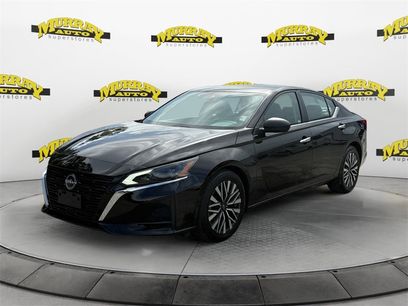 Used 2024 Nissan Altima 2.5 SV