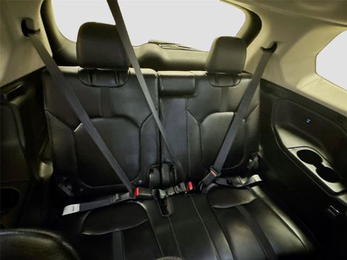 Used 2024 Honda Pilot EX-L image 26