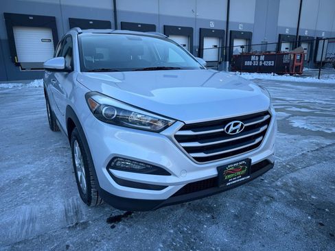 Used 2018 Hyundai Tucson SEL Plus AWD/4WD image 13