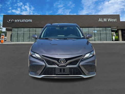 Used 2021 Toyota Camry XSE AWD/4WD image 2