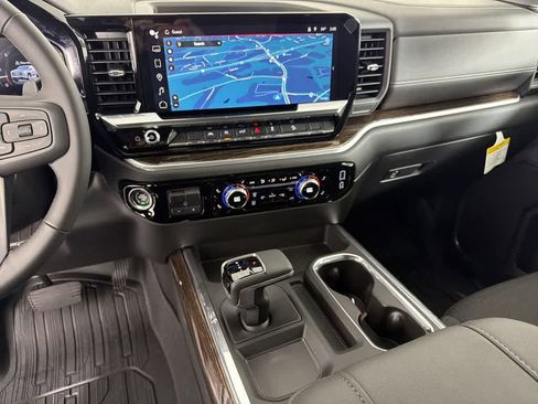 New 2026 GMC Sierra 1500 Elevation image 51