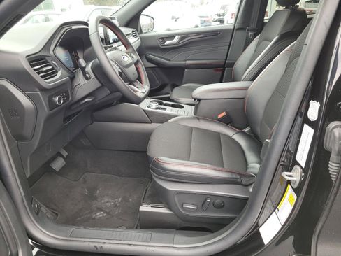 Used 2025 Ford Escape ST-Line image 10