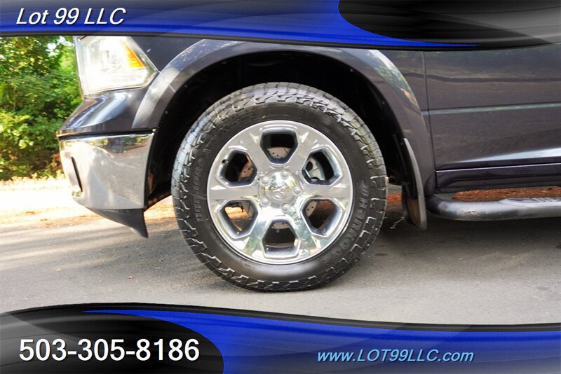 Used 2018 RAM 1500 Laramie w/ Convenience Group AWD/4WD image 3