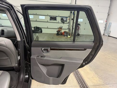 Used 2012 Hyundai Santa Fe SE image 33