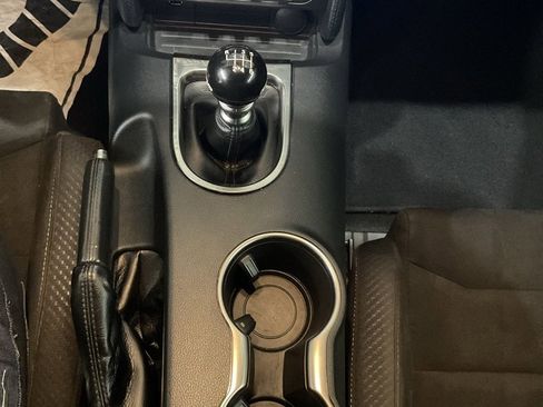 Used 2018 Ford Mustang Shelby GT350 w/ Electronics Package image 19