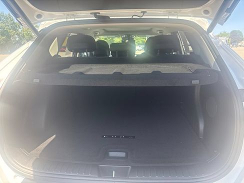 Used 2024 Hyundai Kona Limited AWD/4WD image 44