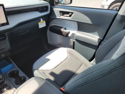 New 2025 Ford Maverick XLT w/ XLT Luxury Package image 17