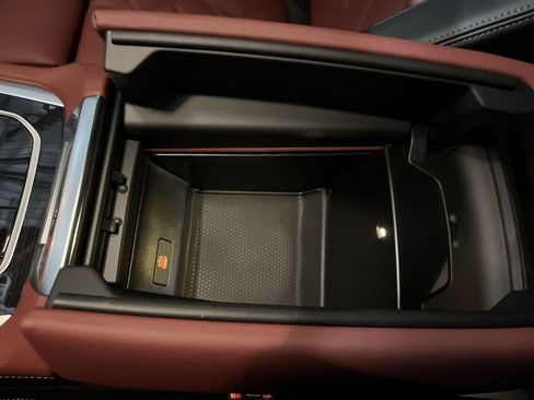 New 2026 BMW X6 xDrive40i w/ Parking Assistance Package image 21