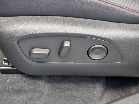 New 2026 Chevrolet Traverse Z71 w/ Enhanced Driving Package AWD/4WD image 14