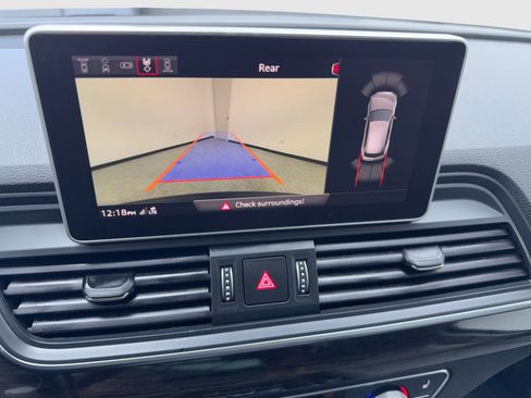 Used 2018 Audi Q5 Prestige w/ Prestige Package AWD/4WD image 29