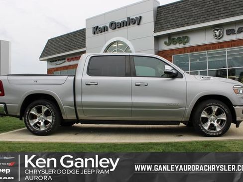 Used 2019 RAM 1500 Laramie AWD/4WD image 1