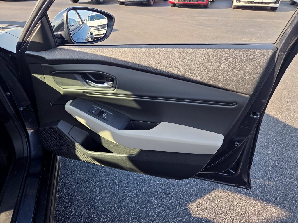 Certified 2025 Honda Accord SE image 20