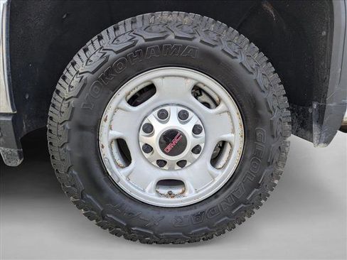 Used 2021 GMC Sierra 2500 4x4 Crew Cab w/ X31 Off-Road Package image 24