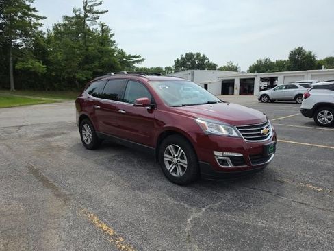 Certified 2016 Chevrolet Traverse LT FWD image 7