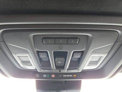 Used 2024 GMC Sierra 2500 Denali Ultimate AWD/4WD image 44