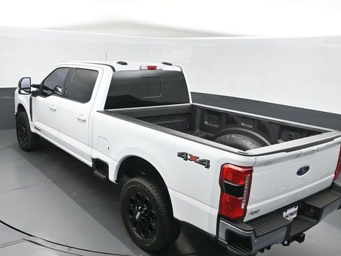 Used 2024 Ford F250 Lariat AWD/4WD image 29