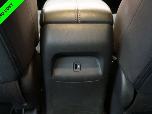 Certified 2022 Nissan Sentra SV image 37