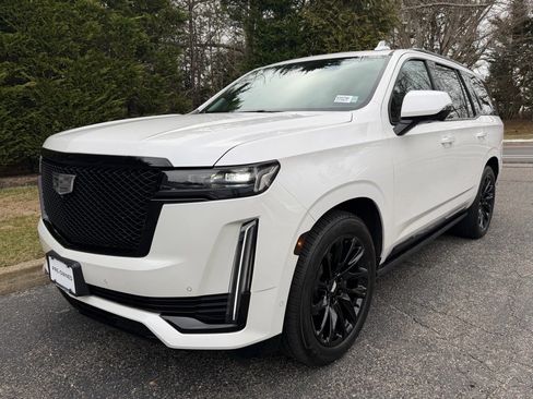 Used 2023 Cadillac Escalade Sport w/ LPO, ONYX Package image 1