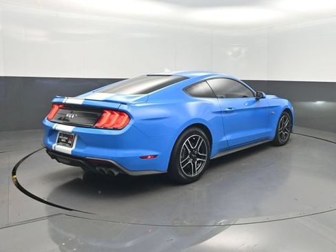 Used 2022 Ford Mustang GT w/ Equipment Group 301A RWD image 30