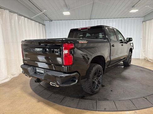 Used 2023 Chevrolet Silverado 1500 LT Trail Boss w/ Protection Package image 9