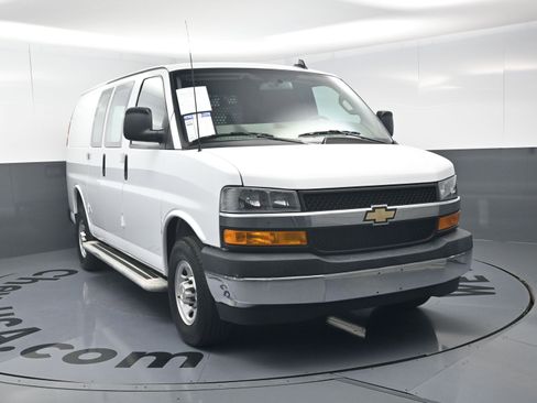 Certified 2024 Chevrolet Express 2500 w/ Driver Convenience Package image 3