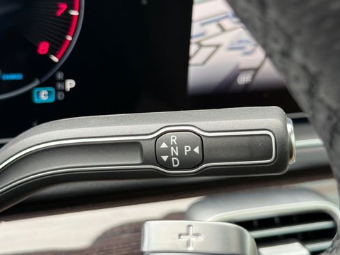 New 2026 Mercedes-Benz GLS 450 4MATIC image 22