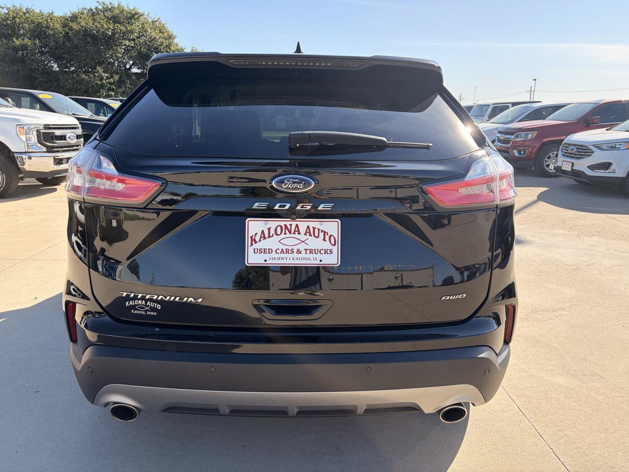 Used 2021 Ford Edge Titanium w/ Cargo Accessory Package AWD/4WD image 6