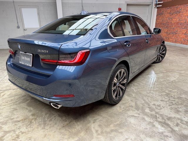 Used 2026 BMW 330i xDrive Sedan AWD/4WD image 6