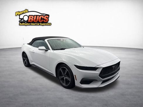 Used 2025 Ford Mustang Premium RWD image 7
