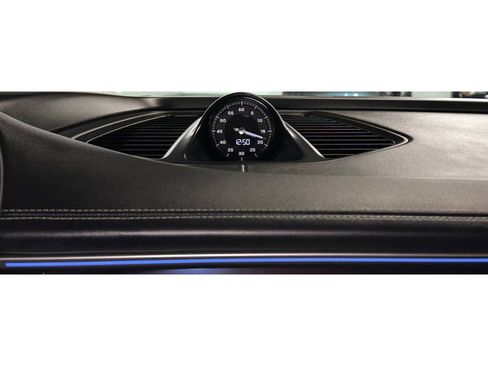 Used 2024 Porsche Macan 4 Electric image 37