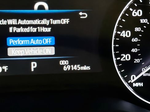 Used 2024 Toyota Sienna Limited FWD image 8