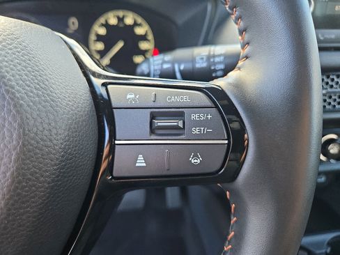 Certified 2025 Honda HR-V Sport image 23