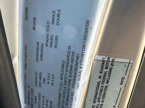 Used 2006 Ford E-450 and Econoline 450 image 38