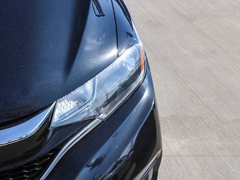 Used 2018 Honda Fit EX image 13